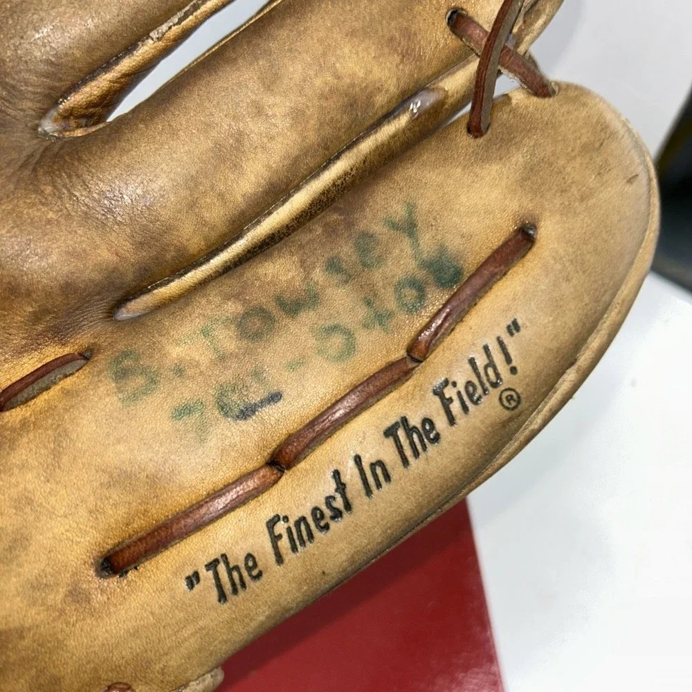 Vintage Rawlings GJ 59 Reggie Jackson Baseball Glove‎ R-Hnd Throw Wing Tip